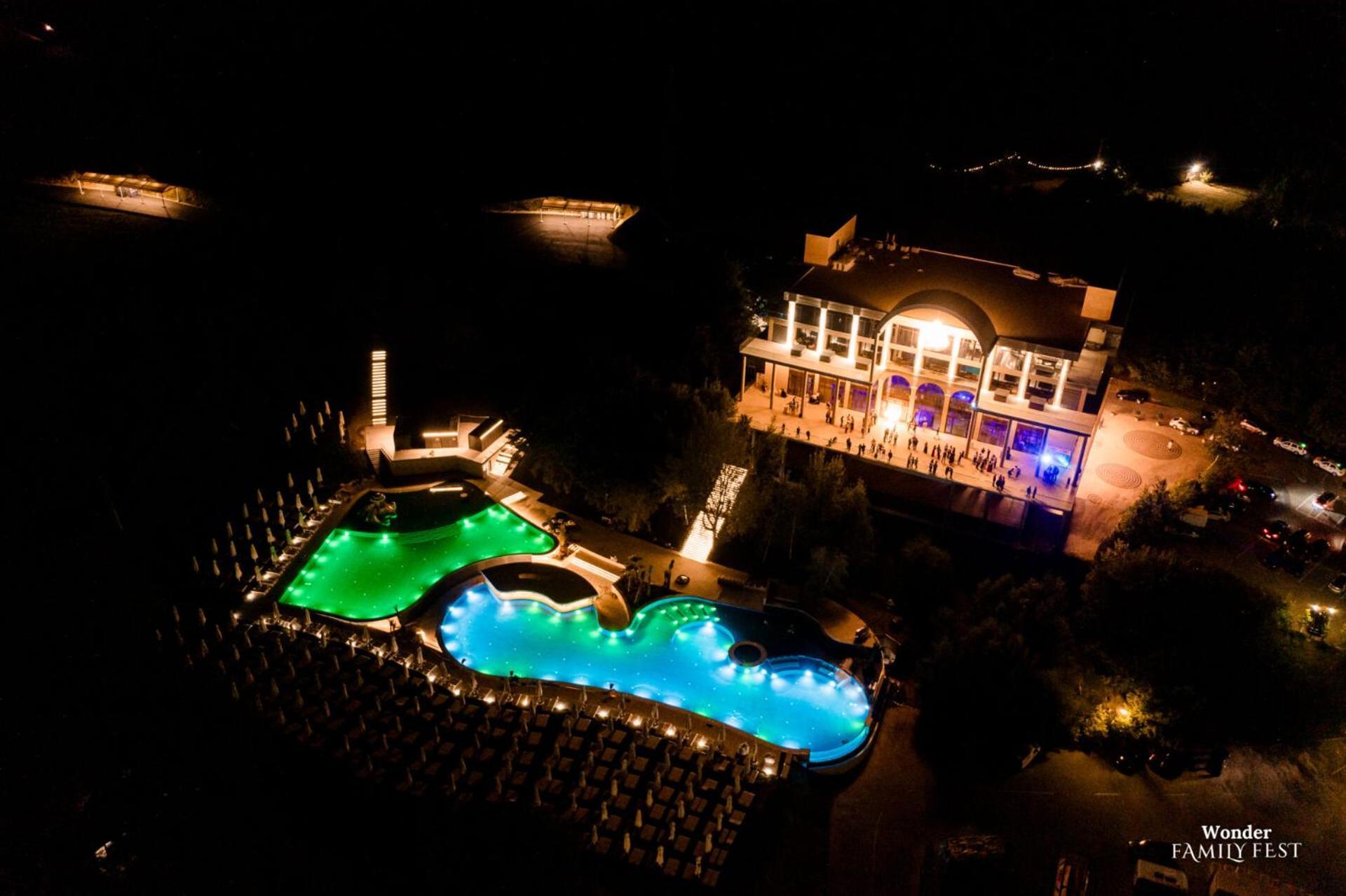 Wonderland Cluj Resort Feleacu Extérieur photo